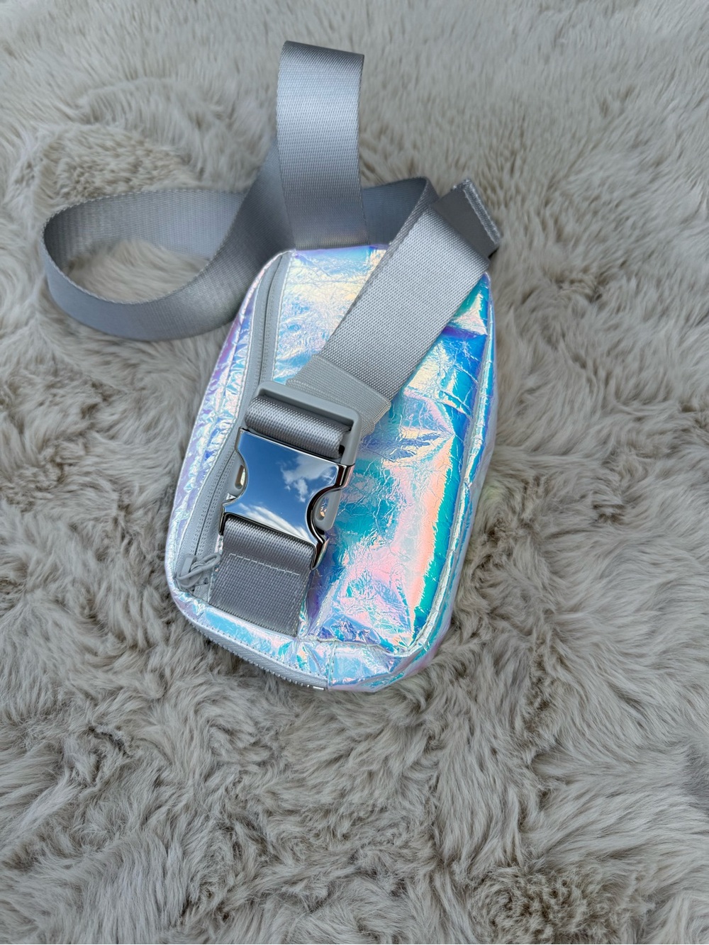 Lululemon Iridescent Holographic Belt Bag - Picture 6 of 8
